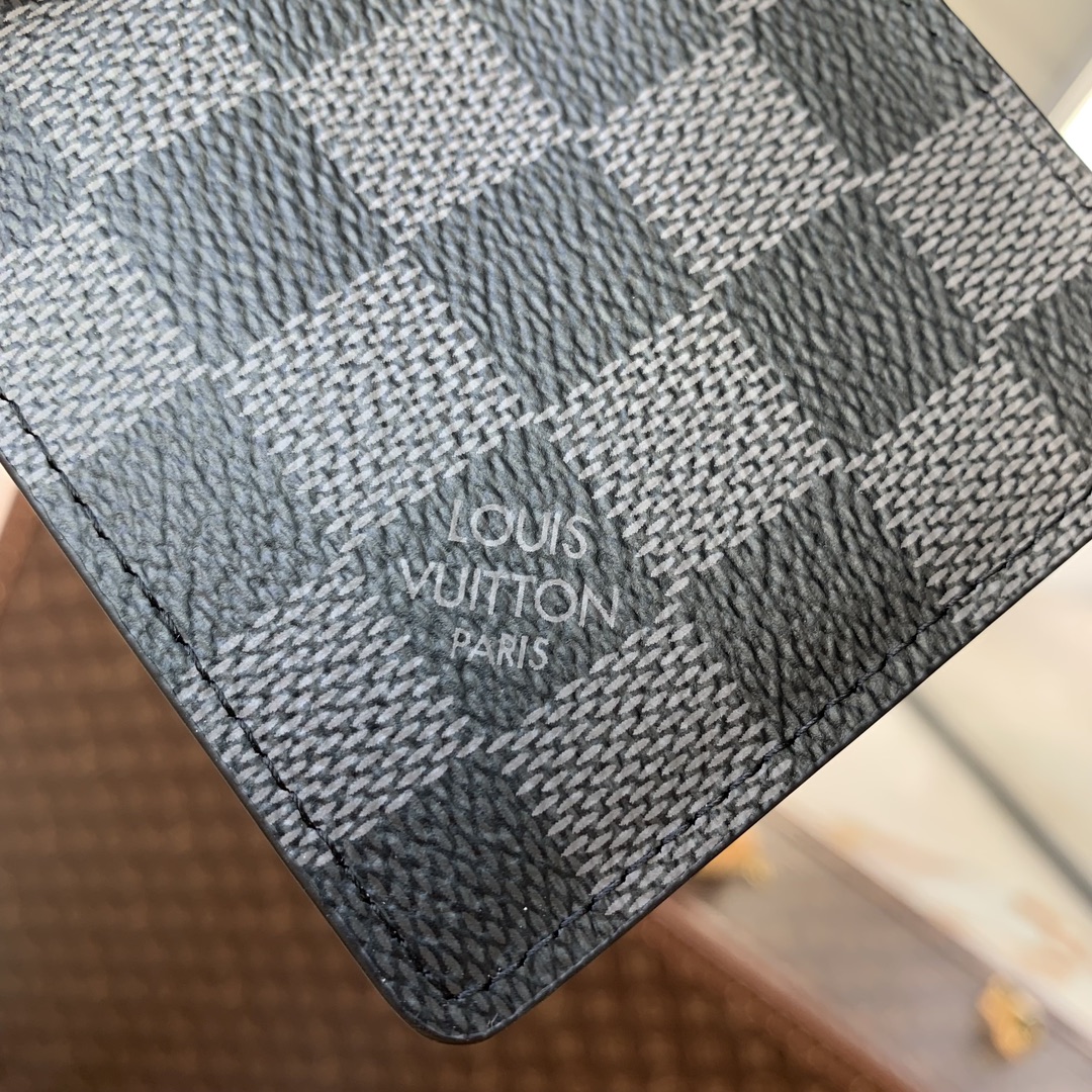 LV Wallets